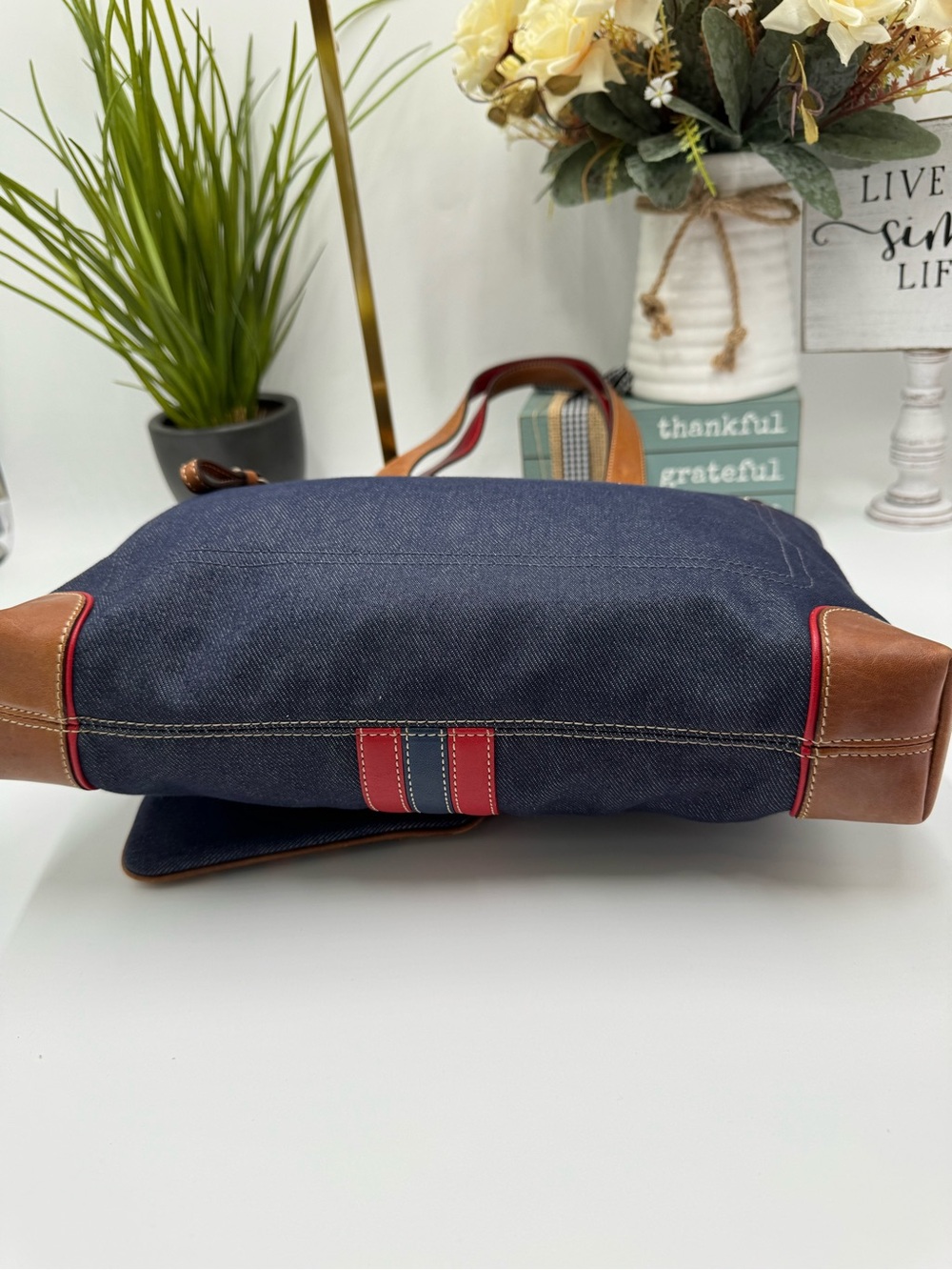 Coach Vintage Hamptons Weekend Slim Denim Stripe Tote & Wristlet Set - Picture 6 of 12